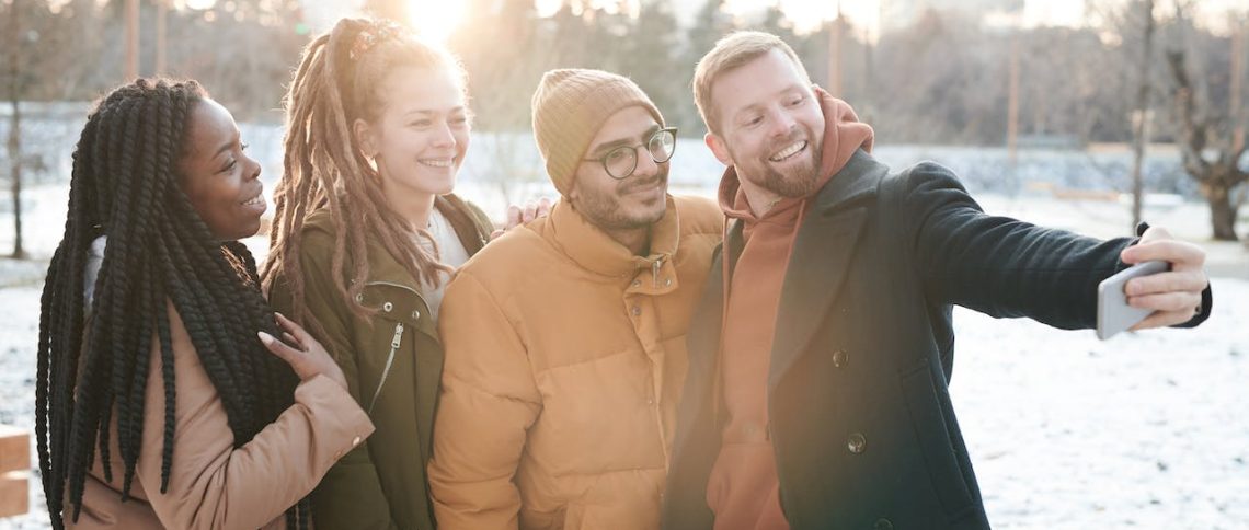 Boost team wellness this winter: Fun activities for the workplace