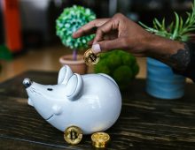 Alberta CPA volunteers bring financial literacy to life